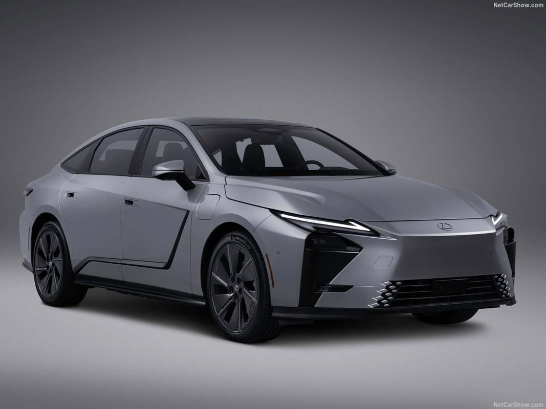 2026年最值得期待新车：Lexus ES 大改款，混动/电动双选择，重新定义日系豪华！