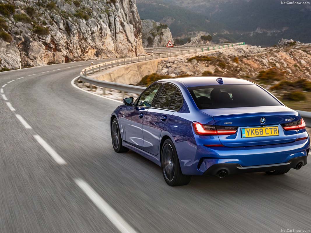 最超值二手车：2022 BMW 320i 现在只需要 RM 130,000 左右即可入手！