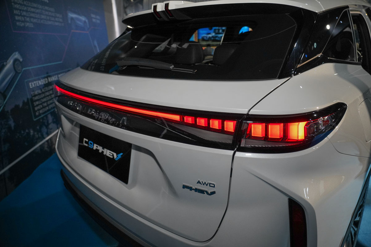 2026 Omoda C9 PHEV 正式登陆大马：具备537 PS/650 Nm超强输出，本地售价RM 208,800！