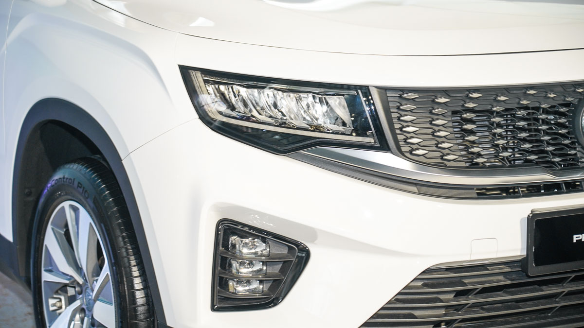 2026 Proton X90 正式发布：取消ADAS更换全新4缸引擎、售价从RM 99,800起！